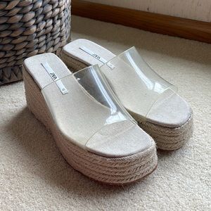 Zara wedges NWT